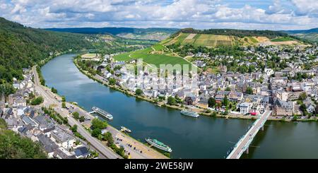 Panorama der Ruine Grevenburg auf Traben-Trarbach, Mosel, Landkreis Bernkastel-Wittlich, Rheinland-Pfalz, Deutschland, Europa Stockfoto