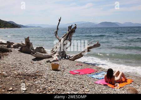 Menschen in Icmeler Beach in Dilek Peninsula National Park, Türkei Stockfoto