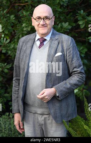 Roma, Latium. Januar 2024. Rom, Italien. 23. Februar 2024; Bild von links nach rechts Paolo Fosso Teilnahme am Photocall La Lunga Notte Credit: massimo insabato/Alamy Live News Stockfoto