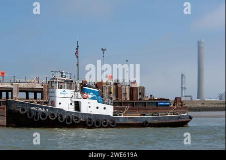 KENT, Großbritannien – 22. MAI 2010: Der Argonaut wird von Bennett's Barges am River Medway betrieben Stockfoto