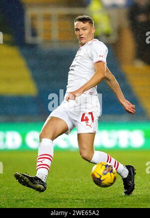 Barnsley's Jack Shepherd in Aktion während des Spiels der Sky Bet League One im Kassam Stadium in Oxford. Bilddatum: Dienstag, 23. Januar 2024. Stockfoto