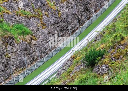 In der Halle des Großen Krokiew Skisprungs-Austragungsorts in Zakopane, gebaut am Nordhang des Krokiew Mountain in der Tatra. Stockfoto