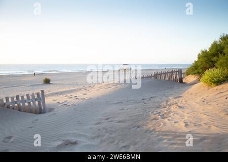 Wunderschöner Sommermorgen am Strand. Mar Azul, Argentinien. Stockfoto