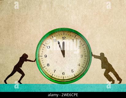 Geschäftsmann und Geschäftsfrau schieben Uhr vor beigefarbenem Hintergrund Stockfoto