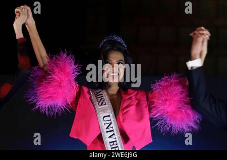 Mexiko-Stadt, Mexiko. Januar 2024. Sheynnis Palacios, der Gewinner der Miss Universe 2023, spricht auf einer Pressekonferenz im FRU FRU Theater in Mexiko-Stadt, anlässlich der bevorstehenden Miss Universe International, die für den 28. September dieses Jahres geplant ist. (Foto: Gerardo Vieyra/NurPhoto) Credit: NurPhoto SRL/Alamy Live News Stockfoto