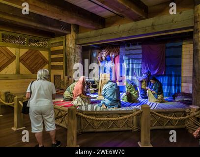 Die lebensgroße Nachbildung von Noah's Ark at the Ark Encounter ist eine historische Attraktion in der Nähe von Williamstown, Kentucky Stockfoto