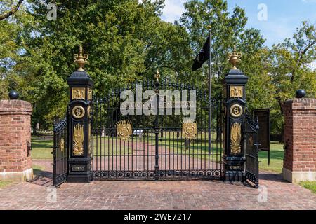 Eisentore am Eingang zum US National Cemetery im Shiloh National Military Park in Pittsburg Landing, Tennessee Stockfoto