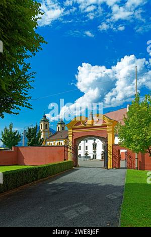 Stift Wilten, Tor zum Klostergarten, Leuthaus, Basilika Wilten Stockfoto