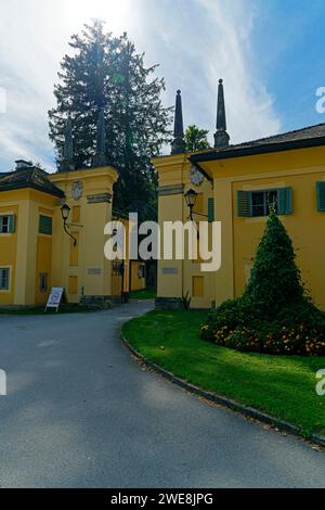 Schloss Hellbrunn, Hellbrunner Park, Eingang Stockfoto