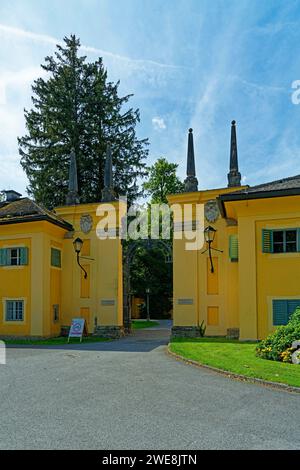 Schloss Hellbrunn, Hellbrunner Park, Eingang Stockfoto