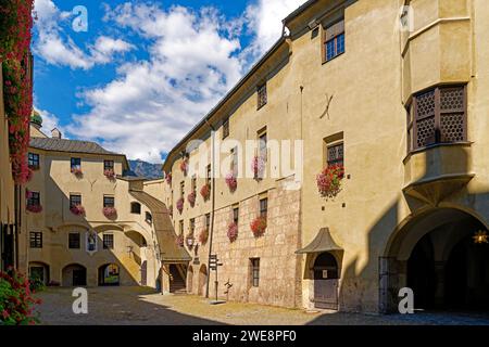 Burg Hasegg, Innenhof Stockfoto