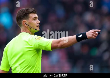 UTRECHT, NIEDERLANDE - 21. JANUAR: Schiedsrichter Joey Kooij während des Eredivisie-Spiels zwischen FC Utrecht und PSV Eindhoven in de Galgenwaard am 21. Januar 202 Stockfoto