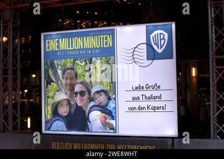 23. Januar 2024, Berlin, Bezirk Charlottenburg, Deutschland: Berlin: Uraufführung von „eine Million Minuten“ im Zoopalast. (Kreditbild: © Simone Kuhlmey/Pacific Press via ZUMA Press Wire) NUR REDAKTIONELLE VERWENDUNG! Nicht für kommerzielle ZWECKE! Stockfoto