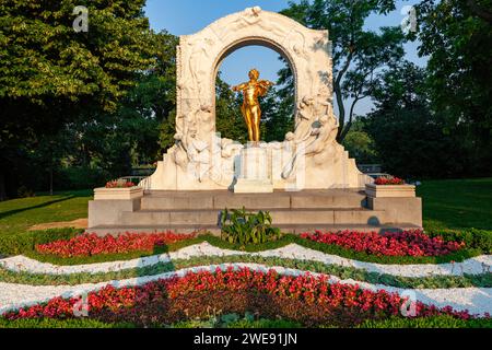 Johann Strauss Denkmal Burggarten Wien Österreich Stockfoto