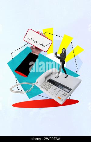 Kreative Collage Bild Illustration monochromer Effekt aufgeregt Happy Lächeln junge Frau Walk Arbeit Laptop Vintage Telefon Banner Stockfoto