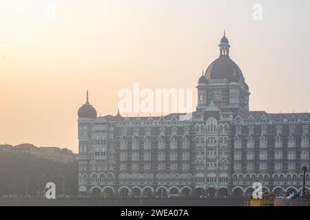 Mumbai, Maharashtra, Indien, Taj Hotel Mumbai bei Sonnenuntergang, nur Editorial. Stockfoto