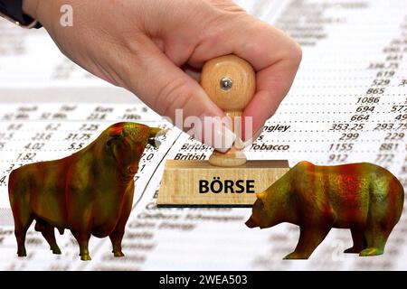 Bulle und Bär auf einer Liste mit Aktien, Stempel, Börse, Stockfoto