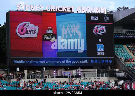 24. Januar 2024; Sydney Cricket Ground, Sydney, NSW, Australien: Big Bash T20 League Final, Sydney Sixers gegen Brisbane Heat; Big Screen Werbung für das Finale Stockfoto