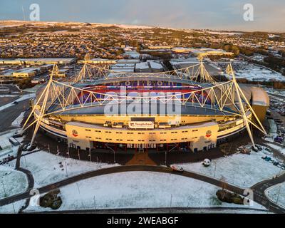 Bolton Wanderers Football Club, Tough Sheet Community Stadium Luftbild nach Schneefall. Januar 2024 Stockfoto