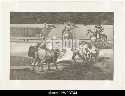 Treffen Sie Brandende Banderillas, Francisco de Goya, 1811–1816 drucken Sie zwei Picadors (Pickers) und eine Reihe von Männern zu Fuß in der Arena. Der Torero (Stierkämpfer) hält zwei Banderillas in der Hand: Verzierte Stäbe mit Gittern. Aus dem Hals des Stiers, der ihm gegenüber steht, zwei Banderillas, von denen Rauch kommt. Spanien Papierätzung / Trockenspitze Stierkampf Stockfoto