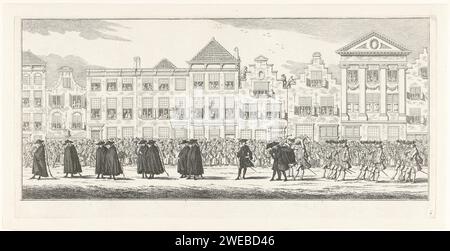 Hofdienaren bei der Krönungsprozession von Anna van Hannover in Delft, 1759, Simon Fokke, nach Paul Constantijn La Fargue, 1759–1761 Drucke Mitglieder des Stadthaltergerichts. Teil einer Serie von 16 Platten in Radierdruck der Leiche der Prinzessin Anna van Hannover, die am 23. Februar 1759 in Delft begraben wurde. Amsterdamer Papierätzkortege, Trauerprozession Delft Stockfoto