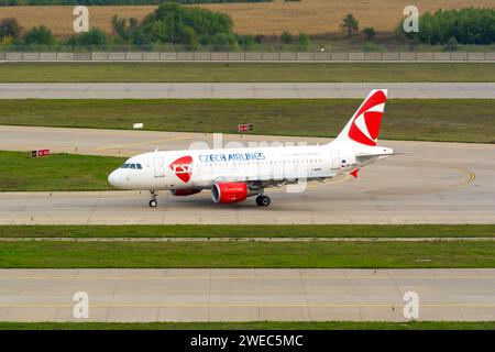 Boryspil, Ukraine - 10. Oktober 2020: Flugzeug des Airbus A319 der Czech Airlines auf Boryspil International Airport Stockfoto
