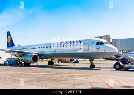 Boryspil, Ukraine - 10. September 2019: Flugzeug Airbus A321 der Lufthansa im Boryspil International Airport Stockfoto