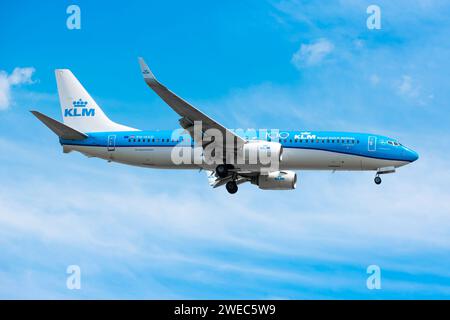 Boryspil, Ukraine - 20. Juli 2020: Das Flugzeug Boeing 737-800 der KLM Royal Dutch Airlines landet am Boryspil International Airport Stockfoto