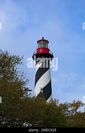 1874 St Augustine Lichtstation vor blauem Himmel auf Anastasia Island Florida Stockfoto