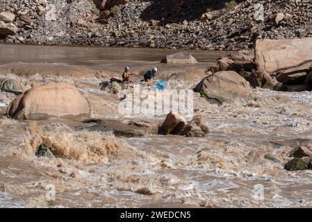 Rafting auf dem Colorado River im Cataract Canyon, Utah. Stockfoto