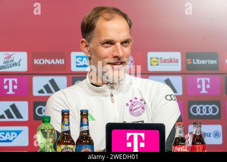 München, Deutschland. Januar 2024. Thomas Tuchel (FC Bayern München, Cheftrainer) GER, FC Bayern München vs. 1. FC Union Berlin, Fussball, Bundesliga, 13. Spieltag, Spielzeit 2023/2024, 24.01.2024 Foto: Eibner-Pressefoto/Johannes Ritter Credit: dpa/Alamy Live News Stockfoto