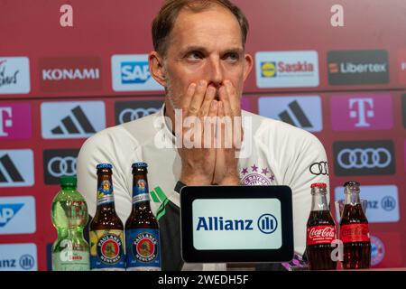 München, Deutschland. Januar 2024. Thomas Tuchel (FC Bayern München, Cheftrainer) GER, FC Bayern München vs. 1. FC Union Berlin, Fussball, Bundesliga, 13. Spieltag, Spielzeit 2023/2024, 24.01.2024 Foto: Eibner-Pressefoto/Johannes Ritter Credit: dpa/Alamy Live News Stockfoto