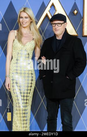 ODEON LUXE Leicester Square, London, Großbritannien. 24. Januar 2024. Regisseur Matthew Vaughn und Claudia Schiffer fotografierten bei der Uraufführung von ARGYLLE. Foto von Julie Edwards./Alamy Live News Stockfoto