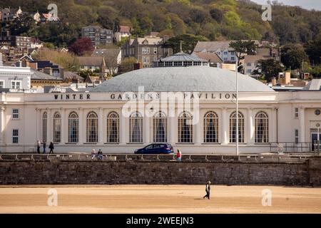 Großbritannien, England, Somerset, Weston-super-Mare, Gebäude am Meer des Winter Gardens Pavillons Stockfoto