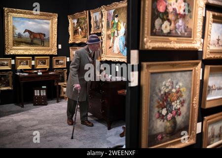 Mayfair Antiques & Fine Art Fair, Grosvenor Square, Mayfair, London, England, UK Stockfoto