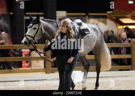 Amsterdam, Niederlande - 25. Januar 2024. Die FEI World Cup Show Event, Springen Amsterdam startete heute im RAI Centre. Mark Spowart/Alamy Live News. Stockfoto