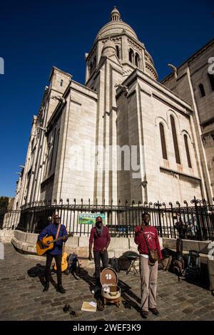 Frankreich, Paris am 2016-10-03. Alltag und Tourismus in Paris im Viertel Montmartre in der Nähe der Basilika Sacre-Coeur. Foto von Martin Bertrand. Stockfoto