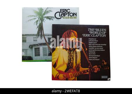 The Blues World of Eric Clapton 1975 & Eric Clapton 461 Ocean Boulevard1974 Vinyl-Album-Cover isoliert auf weißem Hintergrund Stockfoto