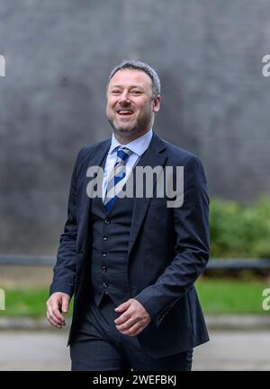 Brendon Clarke-Smith MP (Con: Bassetlaw) in Downing Street mit, 24. Januar 2024 Stockfoto