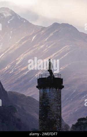 Nahaufnahme vom Glenfinnan-Denkmal. Glenfinnan, Schottland. Januar 2024. Stockfoto