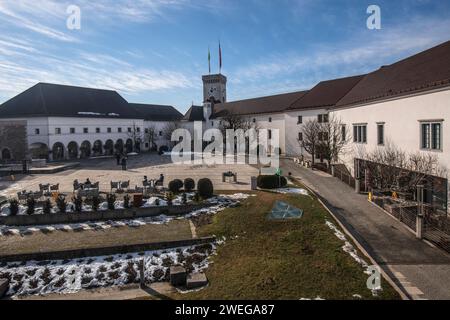 Schloss Ljubljana, im Winter verschneite Innenräume. Slowenien Stockfoto