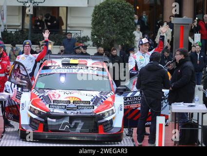 Monaco, Frankreich. Januar 2024. © PHOTOPQR/NICE MATIN/Cyril Dodergny ; Monaco ; 25/01/2024 ; Monaco le 25/01/2024 - Place du Casino - WRC - Abfahrt du 92eme Rallye de Monte-Carlo - Monaco am 25/2024 - Place du Casino - WRC - Beginn der 92. Monte-Carlo Rallye - Credit: MAXPPP/Alamy Live News Stockfoto