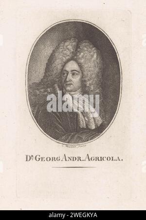 PortraT van Georg Andreas Agricola, C. Müller, 1697 - 1749 Print Portrait von Georg Andreas Agricola in einem ovalen Rahmen. Sein Name und sein Titel sind am unteren Rand. Papier Stockfoto