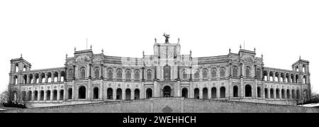 Panoramablick auf das Maximilianeum, das Bayerische parlament, München, Bayern, Deutschland, Europebw Stockfoto