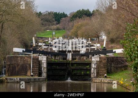 Hatton Locks am Grand Union Canal, Warwickshire, Großbritannien Stockfoto