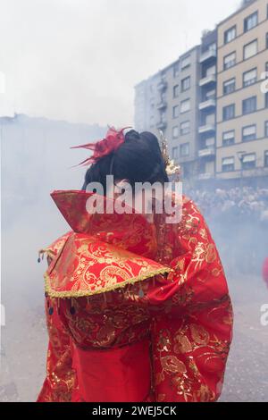 Mailand Italien - 02 05 2018 - Chinesisches Neujahr 2018, im chinesischen Viertel, Jahr des Hundes in der Via Paolo Sarpi Stockfoto