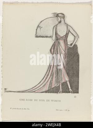 Gazette du Bon Ton, 1920 - No. 5: Ein Abendkleid aus Worth, Bernard Boutet de Monvel, 1920 stehende Frau, auf dem Rücken gesehen, in einem Abendkleid mit Draht aus Worth gekleidet. Ein großer Bereich in der linken Hand. Planche 39 aus Gazette du Bon Ton 1920, Nr. 5. Erläuterung der Kleidung auf Seite „Explication des Planches“. Papier Buchdruck, der Modeplatten druckt. Kleid, Kleid: Abendkleid (+ Damenkleidung). Kopfbedeckung (+ Damenkleidung). Fan (+ Damenkleidung). Schuhe, Sandalen (+ Damenkleidung) Stockfoto