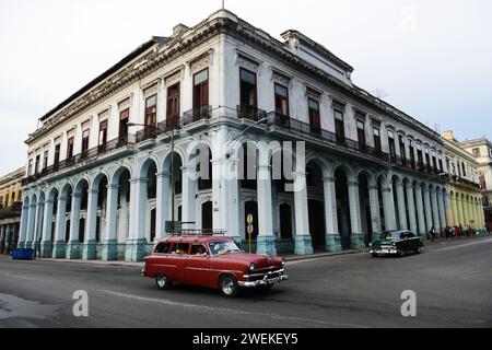 Beautiufl Kolonialgebäude in Havanna, Kuba. Stockfoto