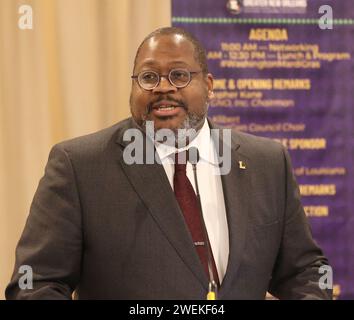 Washington, DC, USA. Januar 2024. Universität Loyola (La) Präsident Dr. Xavier A. Cole spricht während eines „Louisiana Engage“-Mittagessens, das von GNO, Inc. Im Rahmen von „Mardi Gras in D.C.“-Aktivitäten im International Terrace Room des Washington Hilton Hotels in Washington, D.C. am Donnerstag, den 25. Januar 2023 veranstaltet wurde. (Foto: Peter G. Forest/SipaUSA) Credit: SIPA USA/Alamy Live News Stockfoto