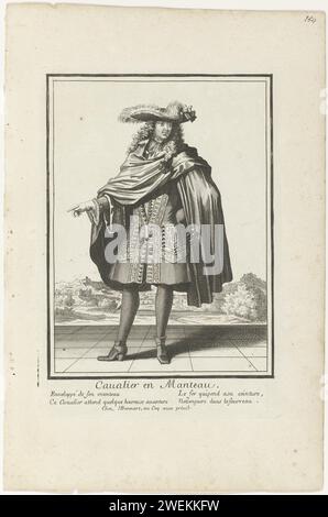 Kavalier im Mantel, 1687 - 1690 Druck Frans Edelman, von vorne gesehen, in einem weiten Schultermantel über seinem Kostüm gekleidet. Auf seinem langen Haar ein Hut mit breiter Kante und Federn. Papiergravur Stockfoto